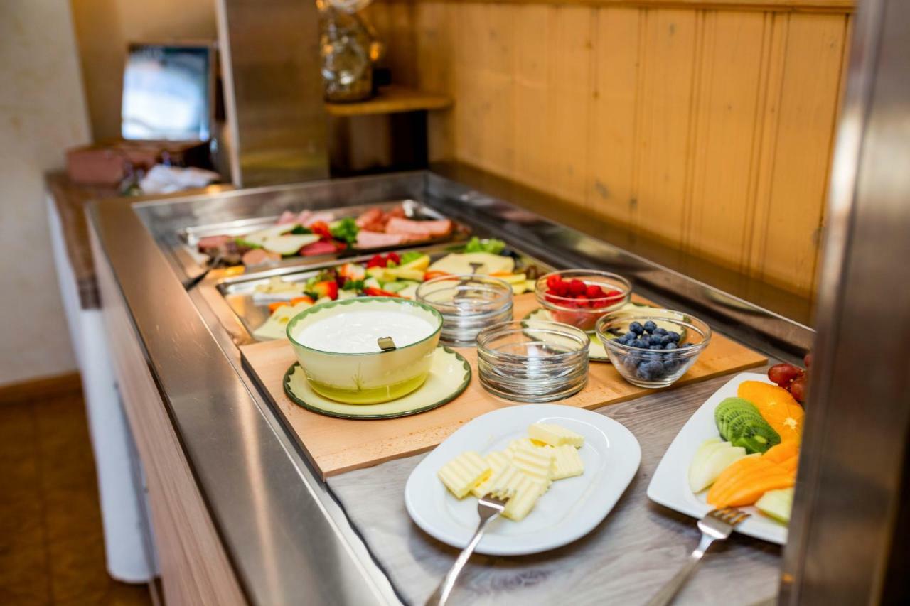 Landhotel Gasthaus Zum Pflug 젤암하르메스바크 외부 사진